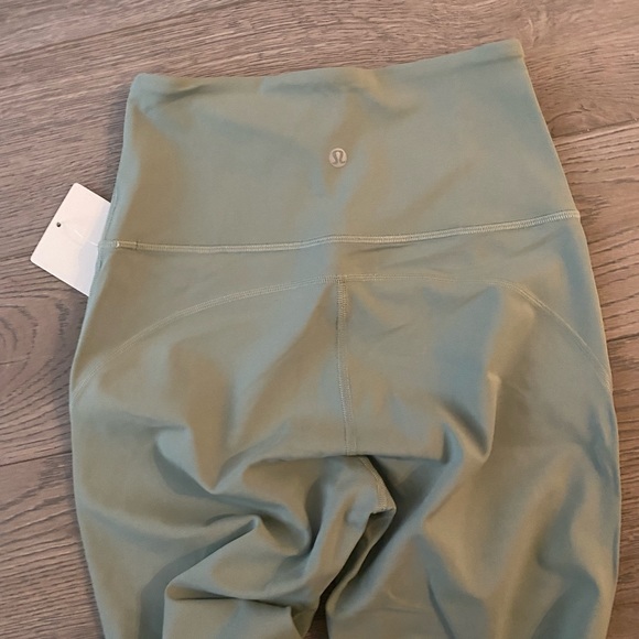 Lululemon Groove Flared Pants Regular NWT - Picture 6 of 13